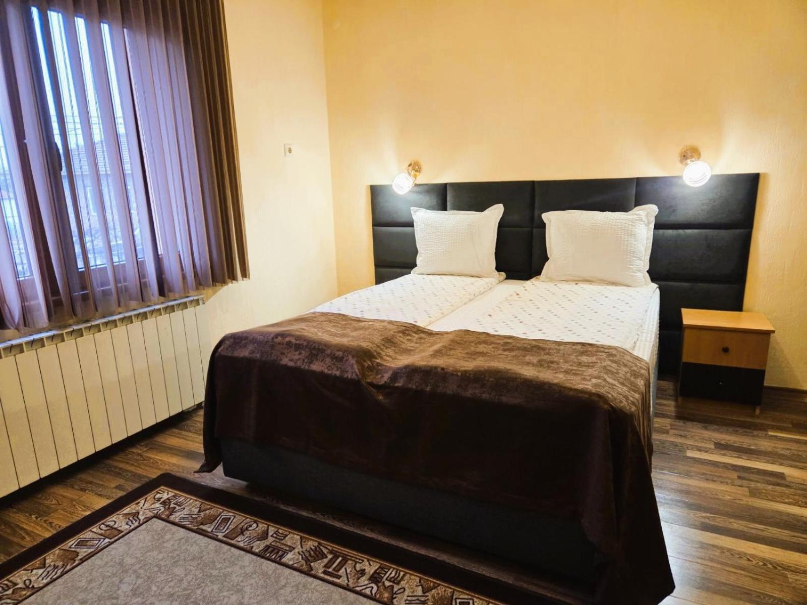 Family Hotel Dalia Velingrad Exteriör bild