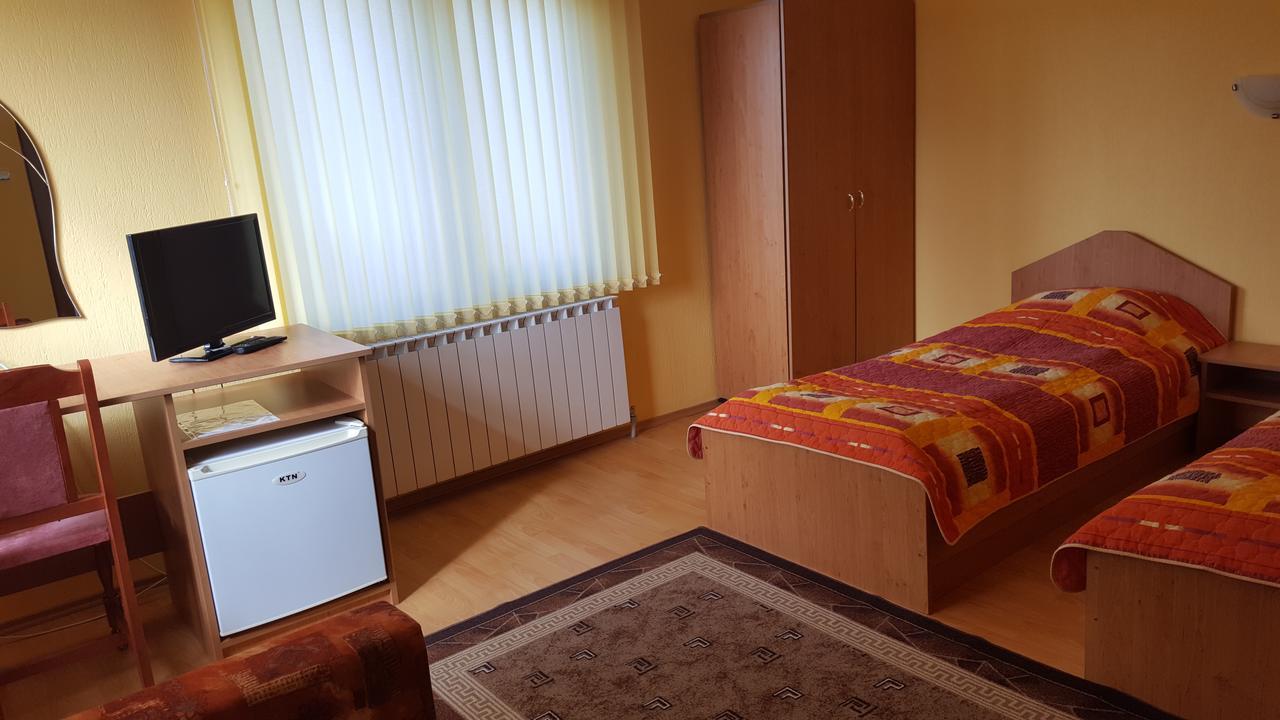 Family Hotel Dalia Velingrad Exteriör bild