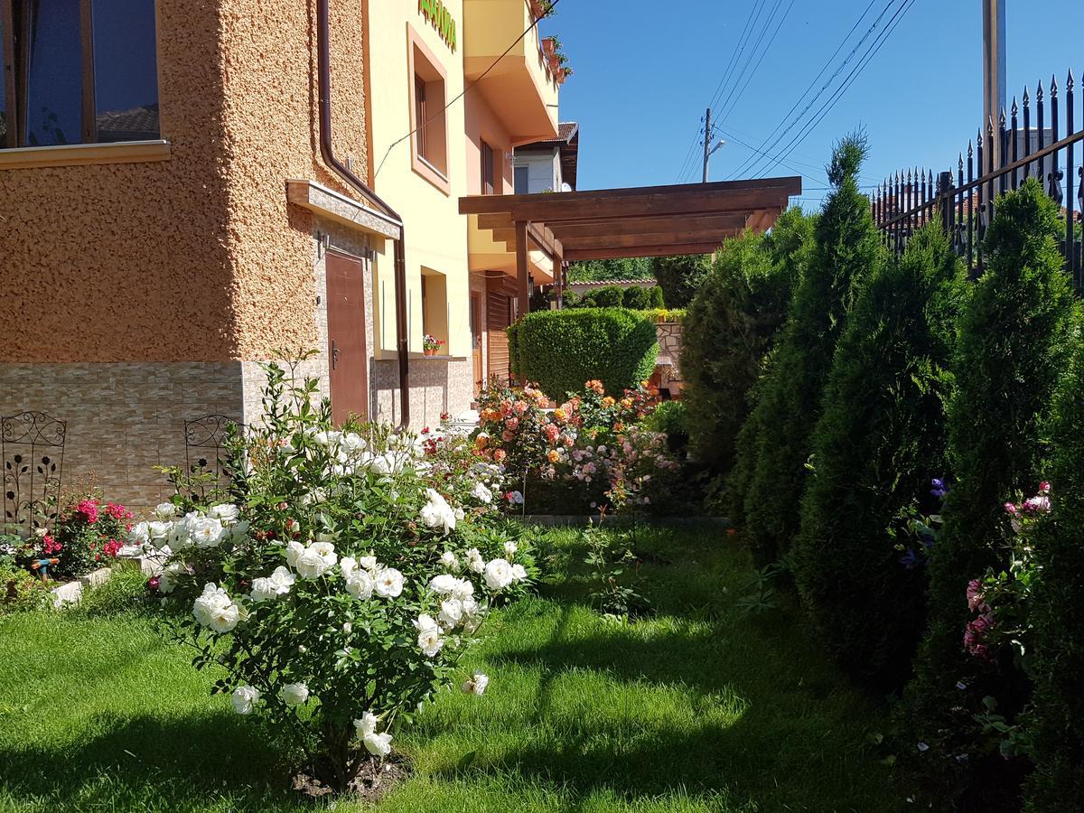 Family Hotel Dalia Velingrad Exteriör bild
